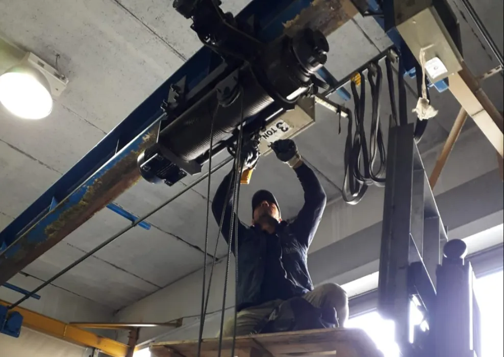 Beyoğlu Vinç Tamiri & Bakım & Onarım & Revizyon Hizmetleri Proje Görseli 3